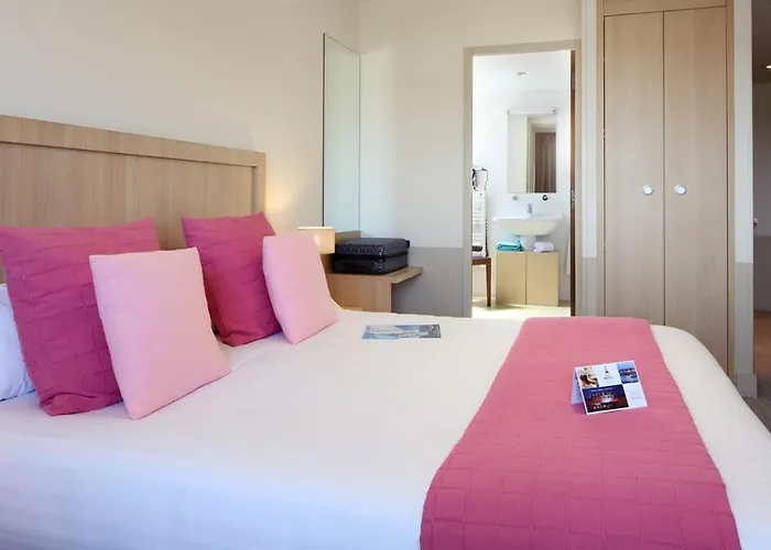 Trinite Hotel